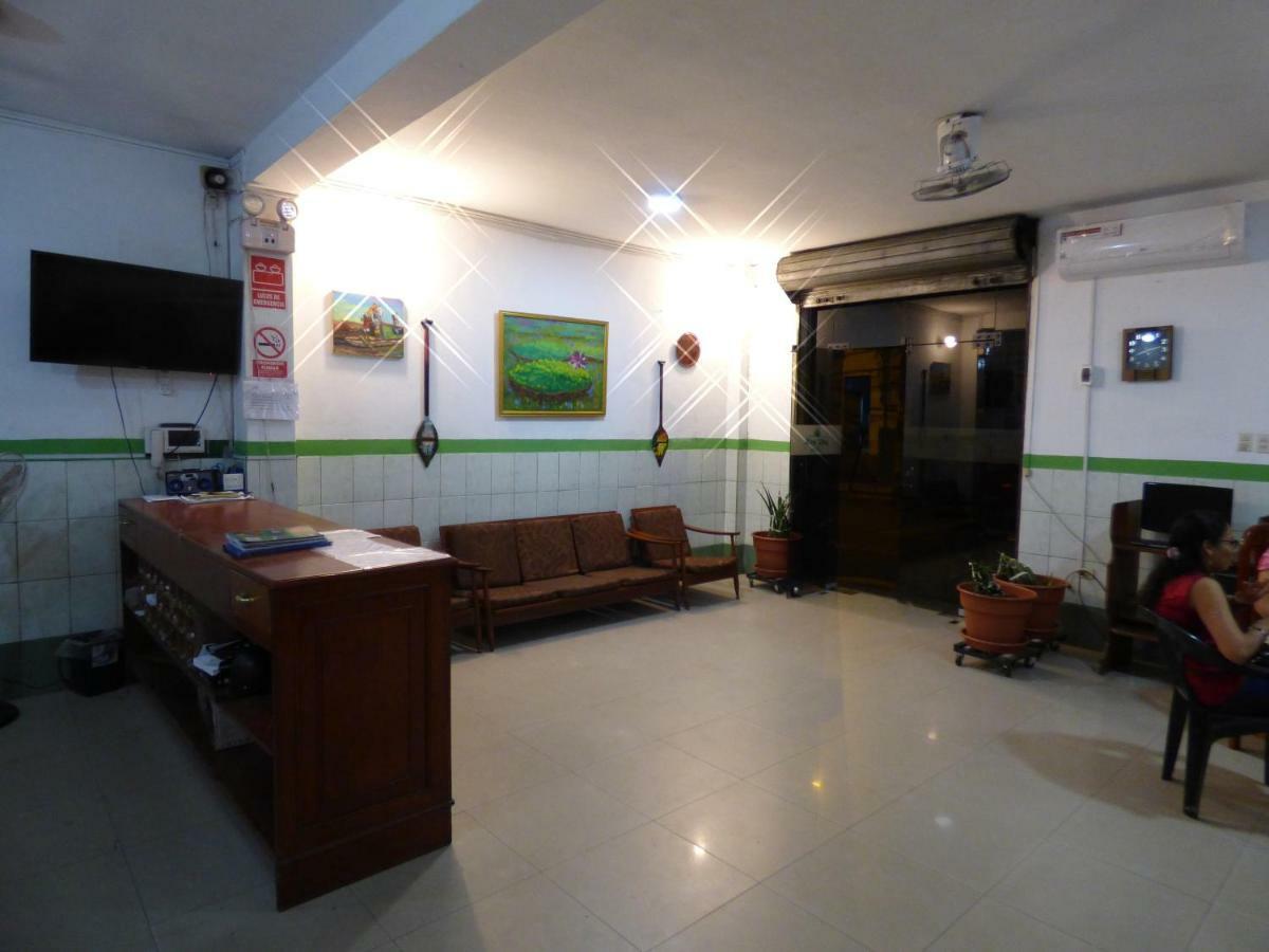 Hotel Aloe Uka Iquitos Exterior foto